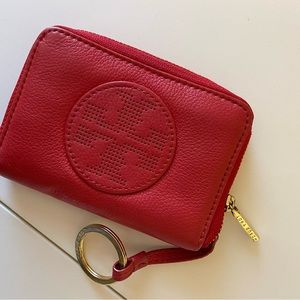 Red Tory Burch wallet.